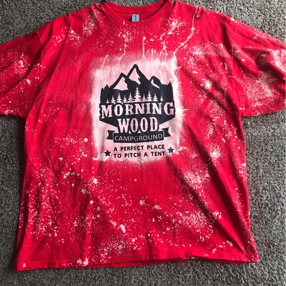 2XL red bleached with camping transfer on front